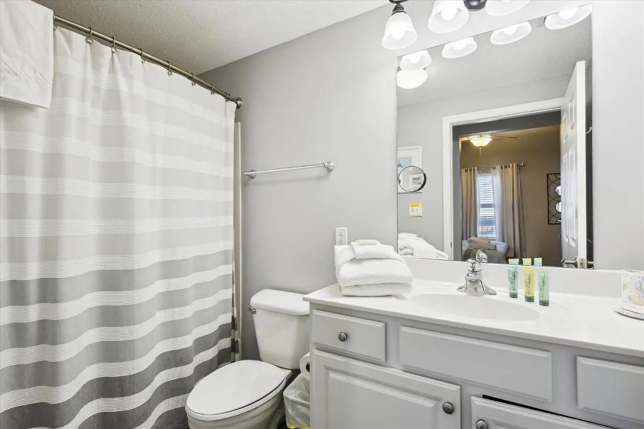 Seychelles Resort Condominium #1904 By Book That Condo Panama City Beach Holiday home
